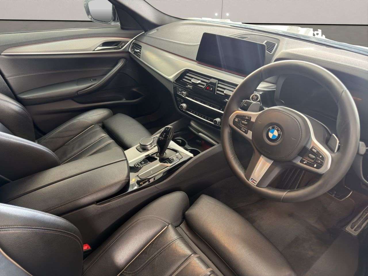 2019 BMW 5 SERIES 2019 BMW 5 SERIES