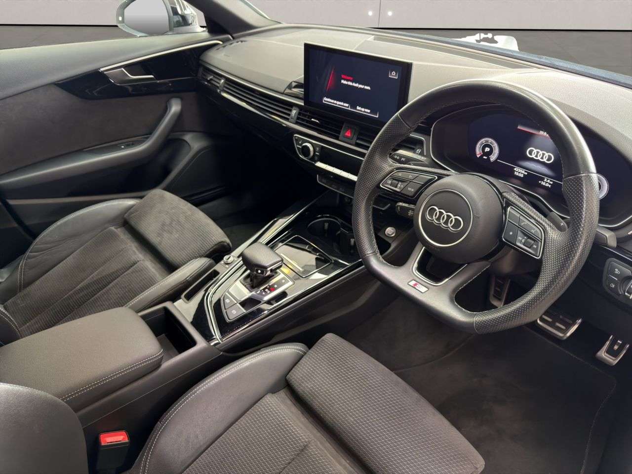 2021 AUDI A4 2021 AUDI A4