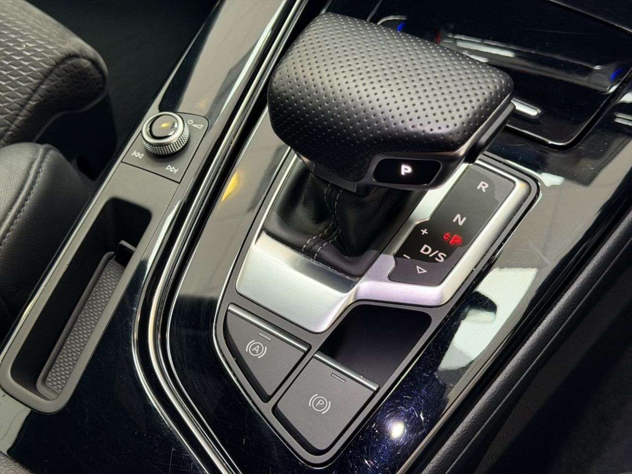 2021 AUDI A4 2021 AUDI A4