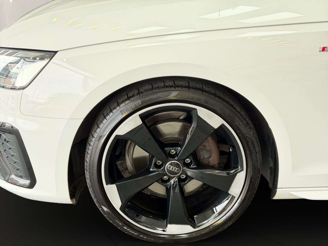 2021 AUDI A4 2021 AUDI A4