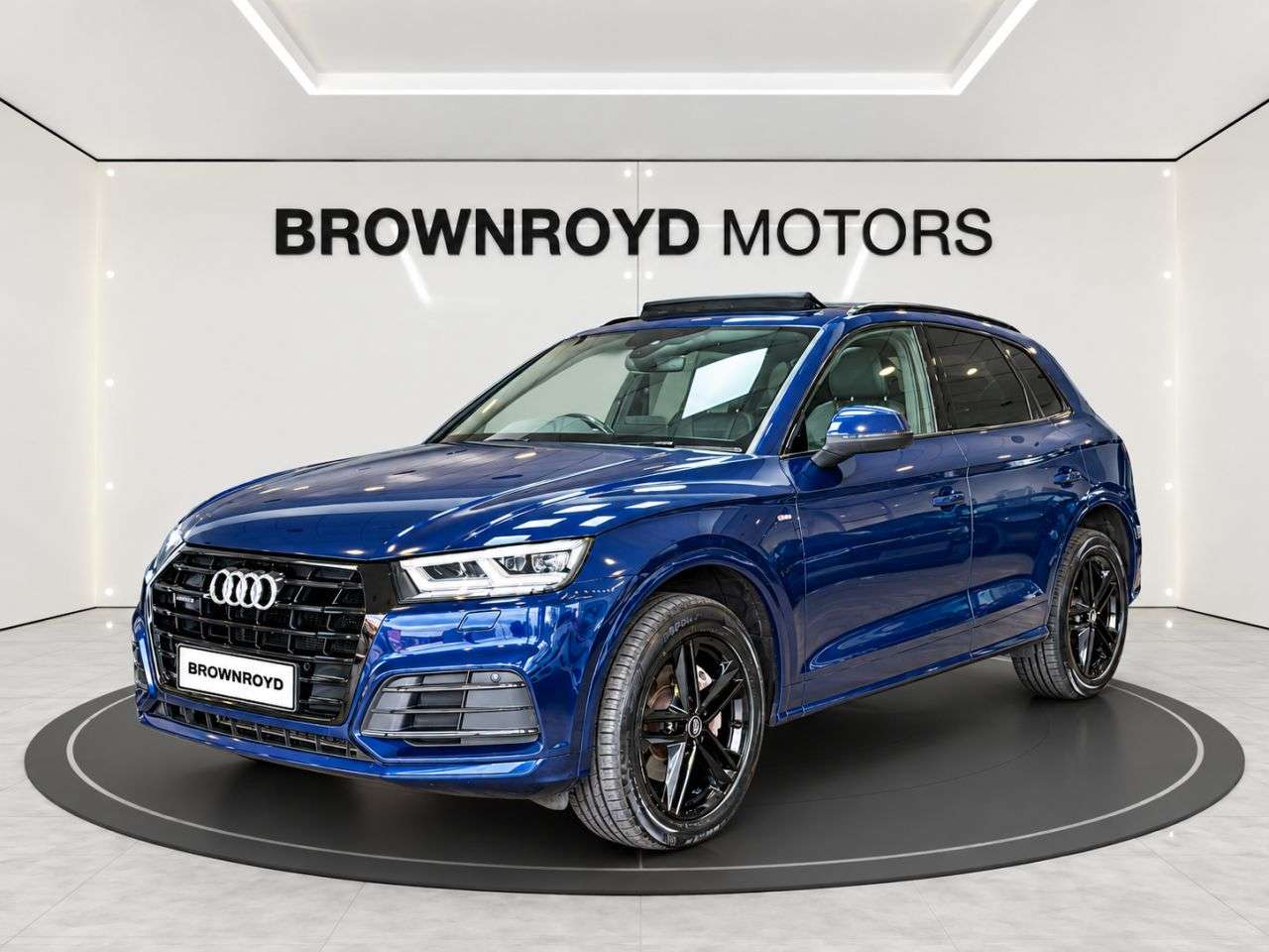 A 2018 AUDI Q5 2.0 TDI S line SUV 5dr Diesel S Tronic quattro Euro 6 (s/s) (190 ps) A 2018 AUDI Q5 2.0 TDI S line SUV 5dr Diesel S Tronic quattro Euro 6 (s/s) (190 ps)