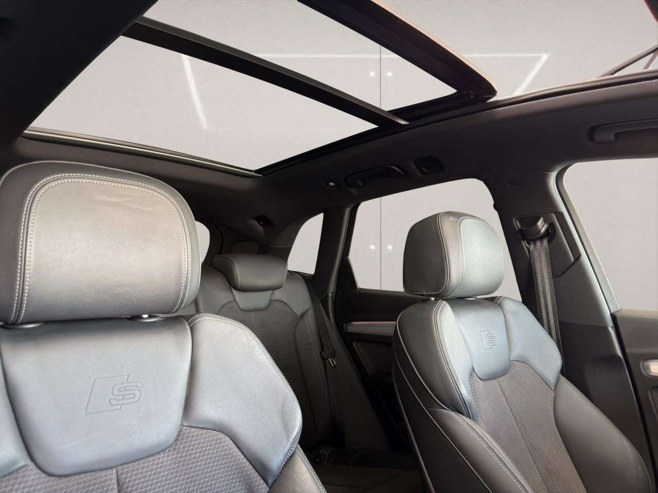 2017 AUDI Q5 2017 AUDI Q5