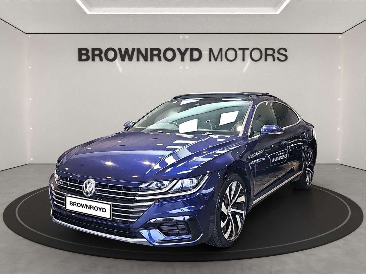 A 2018 VOLKSWAGEN ARTEON 2.0 TSI R-Line Fastback 5dr Petrol DSG Euro 6 (s/s) (190 ps) A 2018 VOLKSWAGEN ARTEON 2.0 TSI R-Line Fastback 5dr Petrol DSG Euro 6 (s/s) (190 ps)
