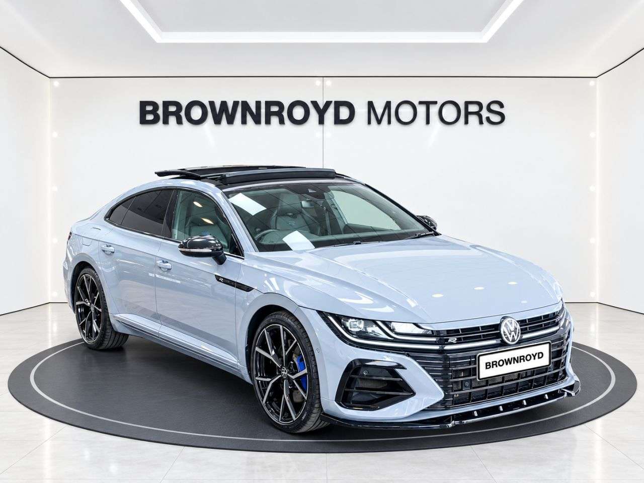 A 2021 VOLKSWAGEN ARTEON 2.0 TSI R Fastback 5dr Petrol DSG 4Motion Euro 6 (s/s) (320 ps) A 2021 VOLKSWAGEN ARTEON 2.0 TSI R Fastback 5dr Petrol DSG 4Motion Euro 6 (s/s) (320 ps)