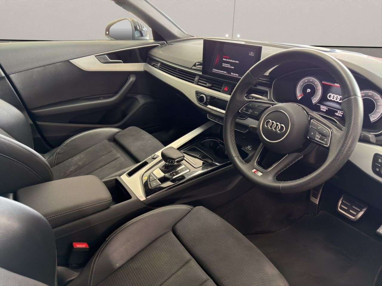 2023 AUDI A4 2023 AUDI A4
