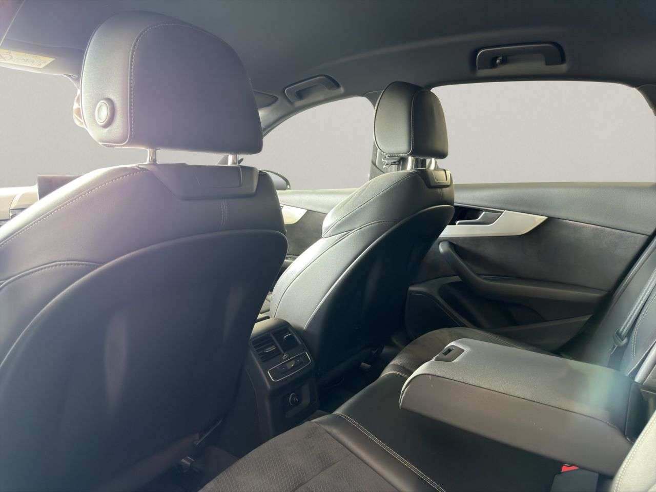 2023 AUDI A4 2023 AUDI A4