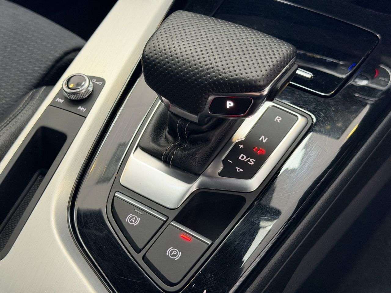 2023 AUDI A4 2023 AUDI A4