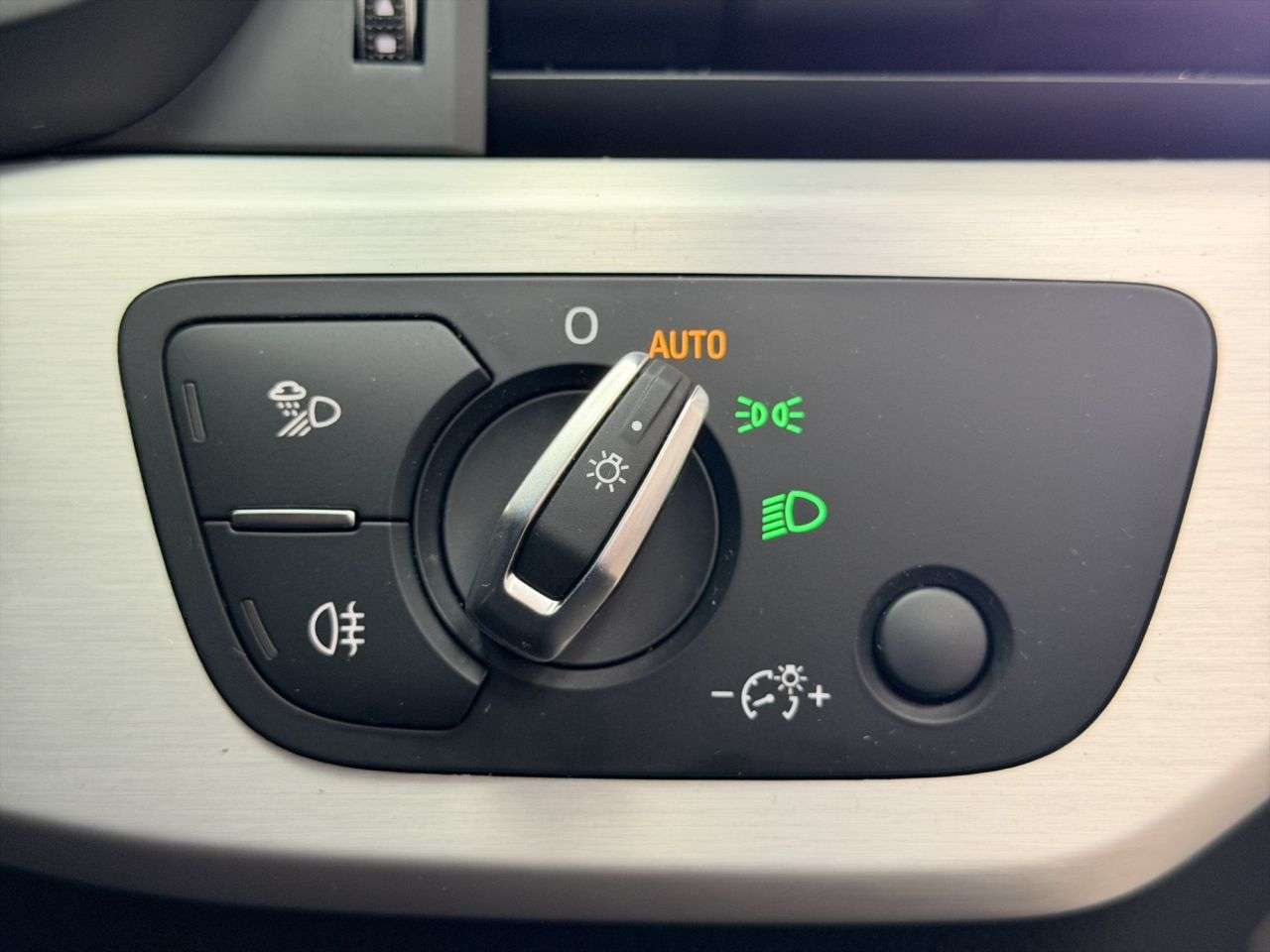 2023 AUDI A4 2023 AUDI A4