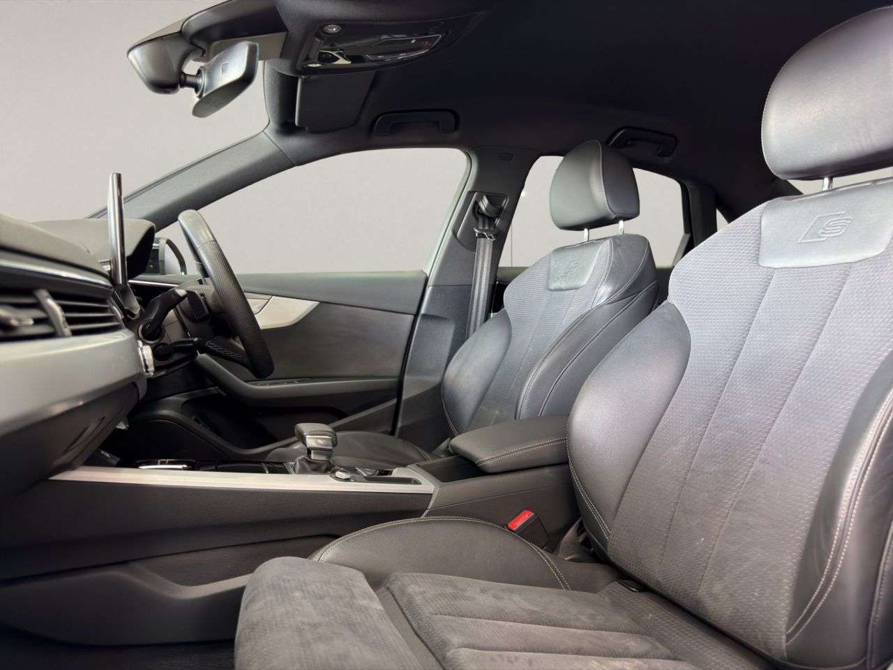 2023 AUDI A4 2023 AUDI A4