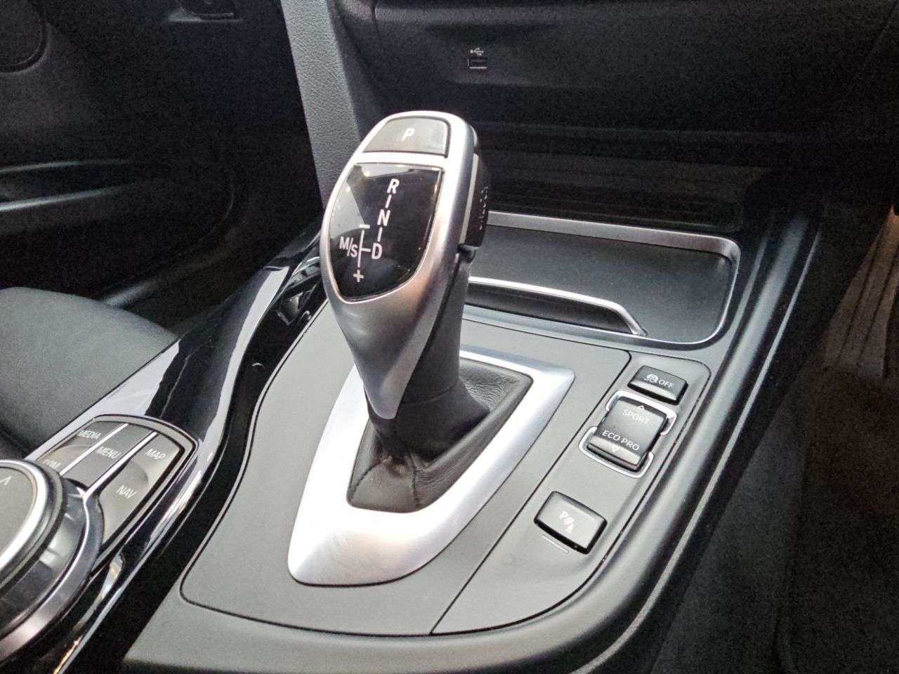 2018 BMW 3 SERIES 2018 BMW 3 SERIES