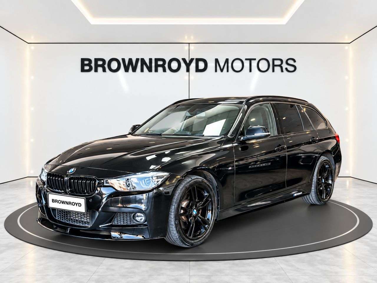A 2017 BMW 3 SERIES 3.0 330d M Sport Touring 5dr Diesel Auto xDrive Euro 6 (s/s) (258 ps) A 2017 BMW 3 SERIES 3.0 330d M Sport Touring 5dr Diesel Auto xDrive Euro 6 (s/s) (258 ps)