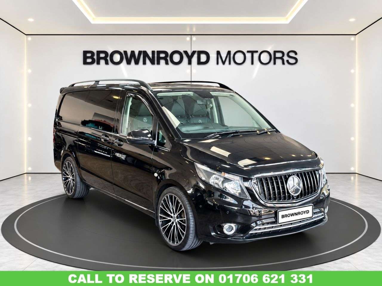 A 2023 MERCEDES-BENZ VITO 2.0 119 CDI Premium Crew Van Double Cab 5dr Diesel G-Tronic RWD L2 Euro 6 ( A 2023 MERCEDES-BENZ VITO 2.0 119 CDI Premium Crew Van Double Cab 5dr Diesel G-Tronic RWD L2 Euro 6 (