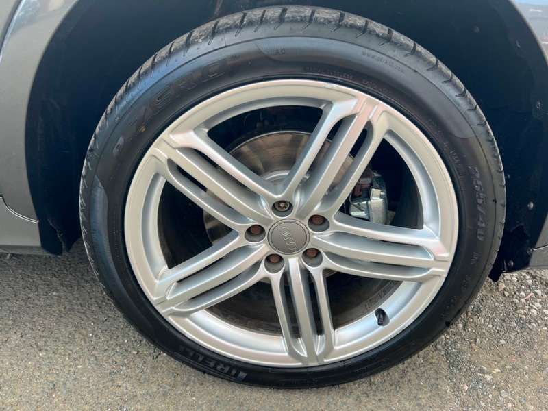 2014 AUDI Q3 2014 AUDI Q3