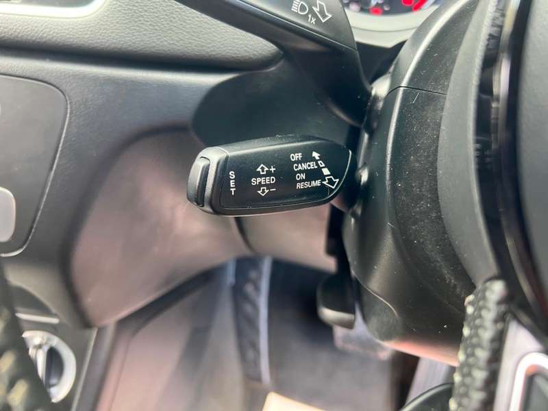 2014 AUDI Q3 2014 AUDI Q3