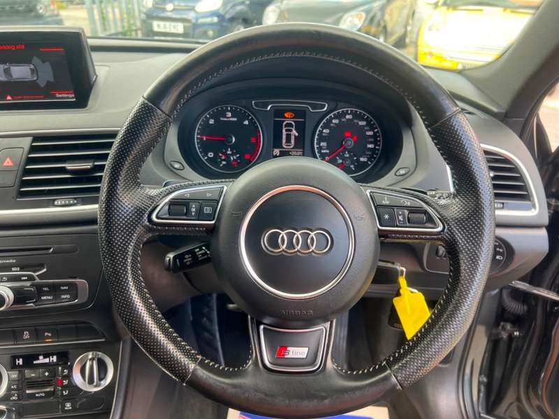 2014 AUDI Q3 2014 AUDI Q3