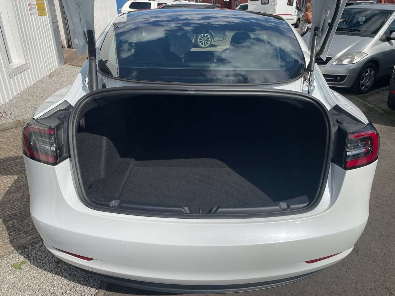 2021 TESLA MODEL 3 2021 TESLA MODEL 3