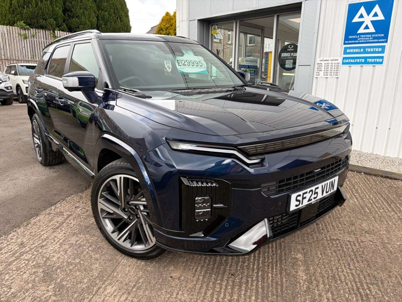 A 2025 KGM ACTYON 1.5 K50 SUV 5dr Petrol Auto Euro 6 (s/s) (163 ps) A 2025 KGM ACTYON 1.5 K50 SUV 5dr Petrol Auto Euro 6 (s/s) (163 ps)
