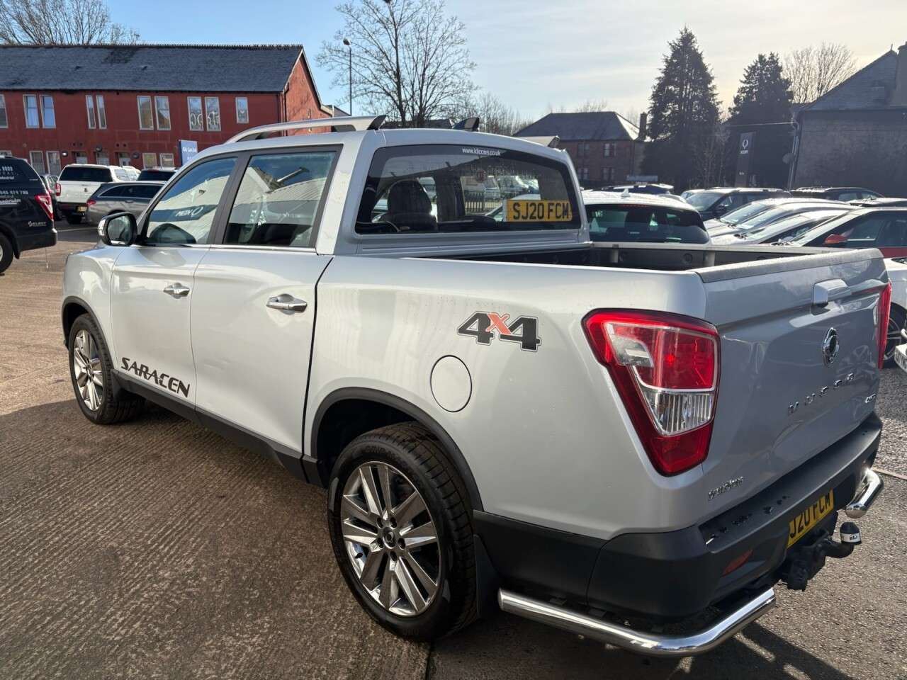 A 2020 SSANGYONG MUSSO 2.2D Saracen Pickup Double Cab 4dr Diesel Manual 4WD Euro 6 (181 ps) A 2020 SSANGYONG MUSSO 2.2D Saracen Pickup Double Cab 4dr Diesel Manual 4WD Euro 6 (181 ps)