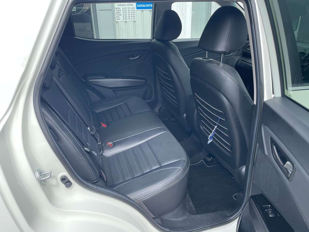 2024 KGM TIVOLI 2024 KGM TIVOLI