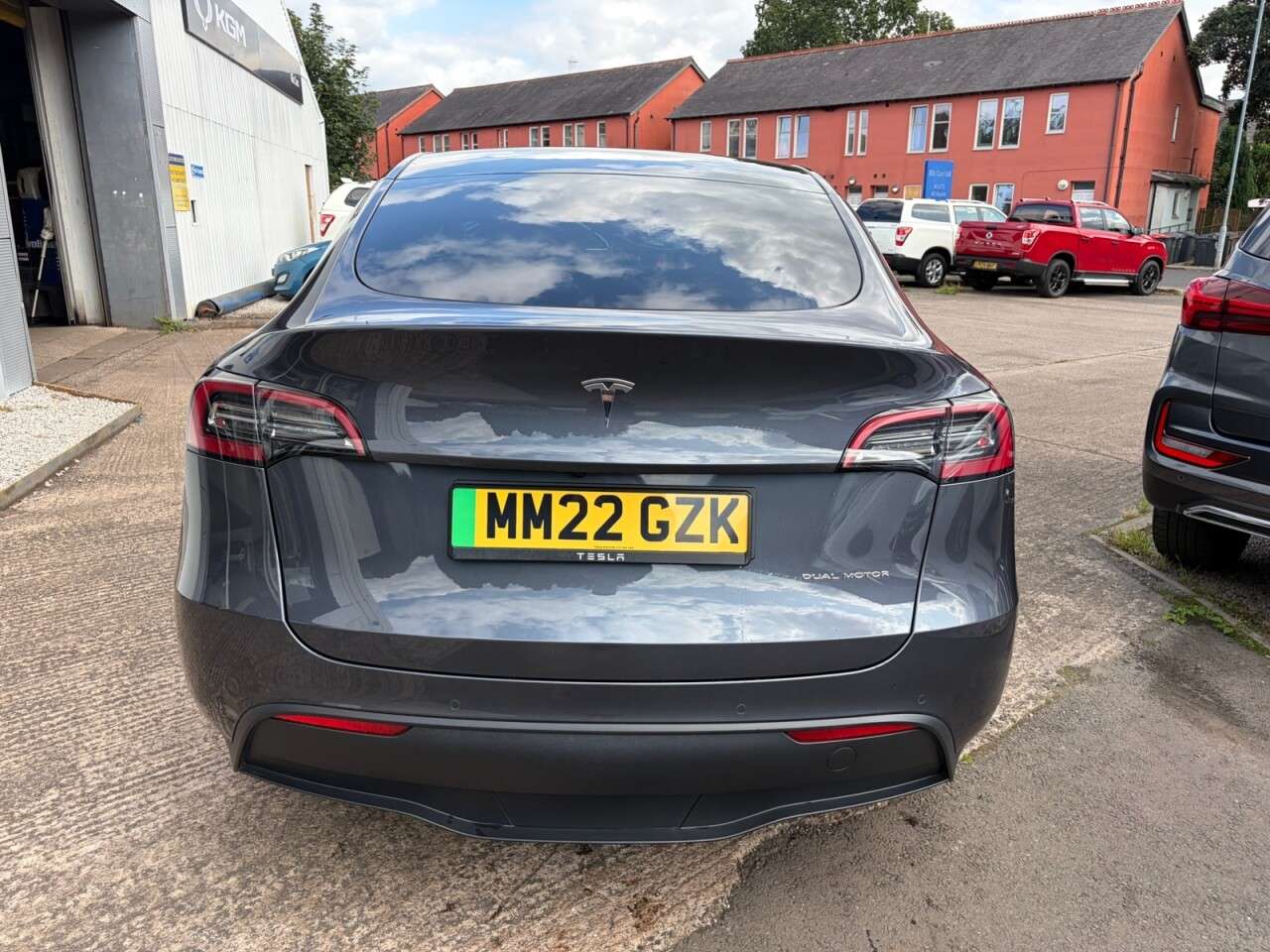 2022 TESLA MODEL Y 2022 TESLA MODEL Y