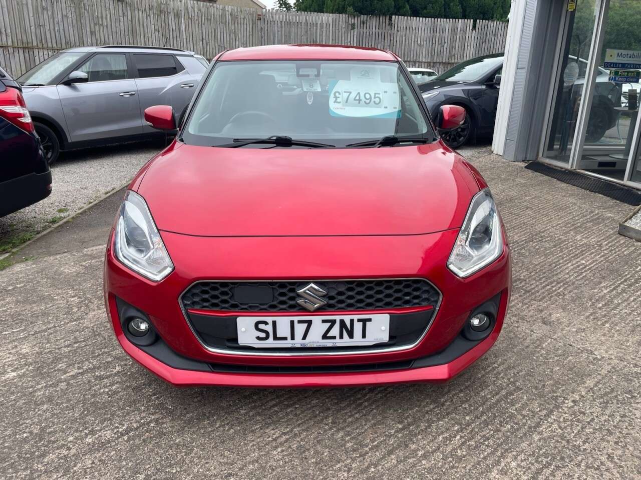 A 2017 SUZUKI SWIFT 1.0 Boosterjet SHVS SZ5 Hatchback 5dr Petrol Hybrid Manual Euro 6 (s/s) (11 A 2017 SUZUKI SWIFT 1.0 Boosterjet SHVS SZ5 Hatchback 5dr Petrol Hybrid Manual Euro 6 (s/s) (11