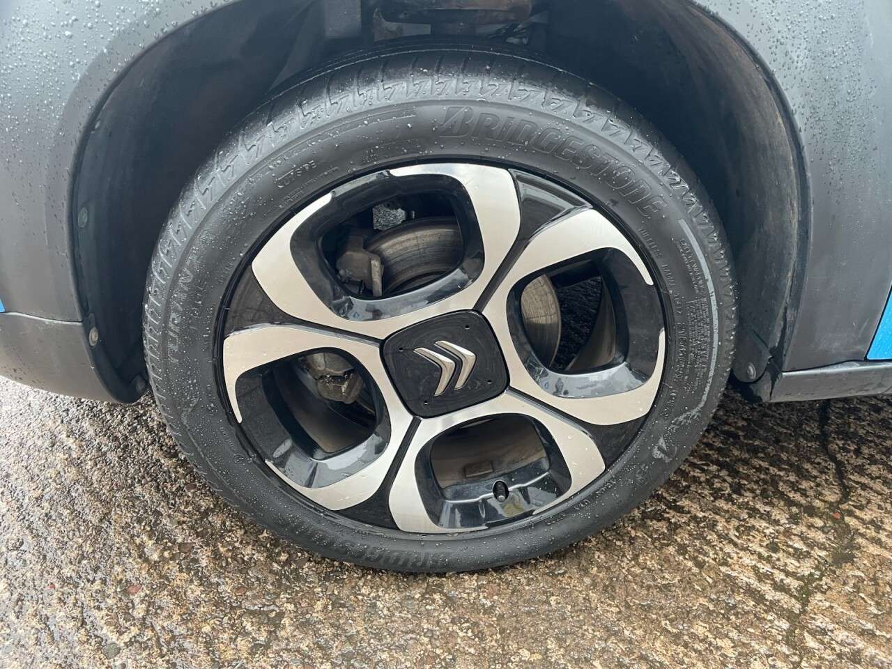 A 2020 CITROEN C3 AIRCROSS 1.2 PureTech Flair SUV 5dr Petrol Manual 6 Spd Euro 6 (s/s) (110 ps) A 2020 CITROEN C3 AIRCROSS 1.2 PureTech Flair SUV 5dr Petrol Manual 6 Spd Euro 6 (s/s) (110 ps)