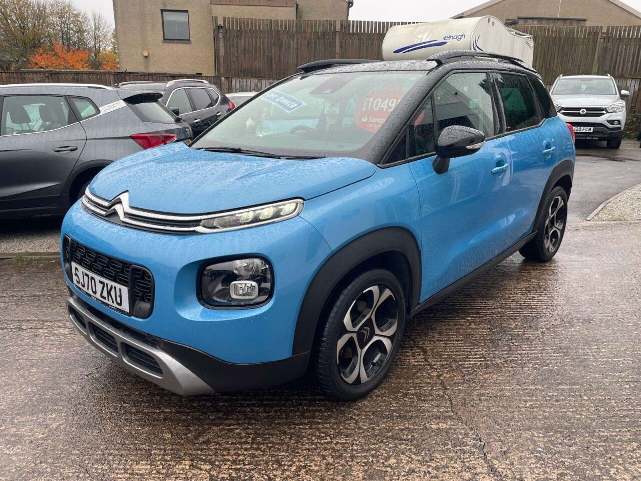 A 2020 CITROEN C3 AIRCROSS 1.2 PureTech Flair SUV 5dr Petrol Manual 6 Spd Euro 6 (s/s) (110 ps) A 2020 CITROEN C3 AIRCROSS 1.2 PureTech Flair SUV 5dr Petrol Manual 6 Spd Euro 6 (s/s) (110 ps)