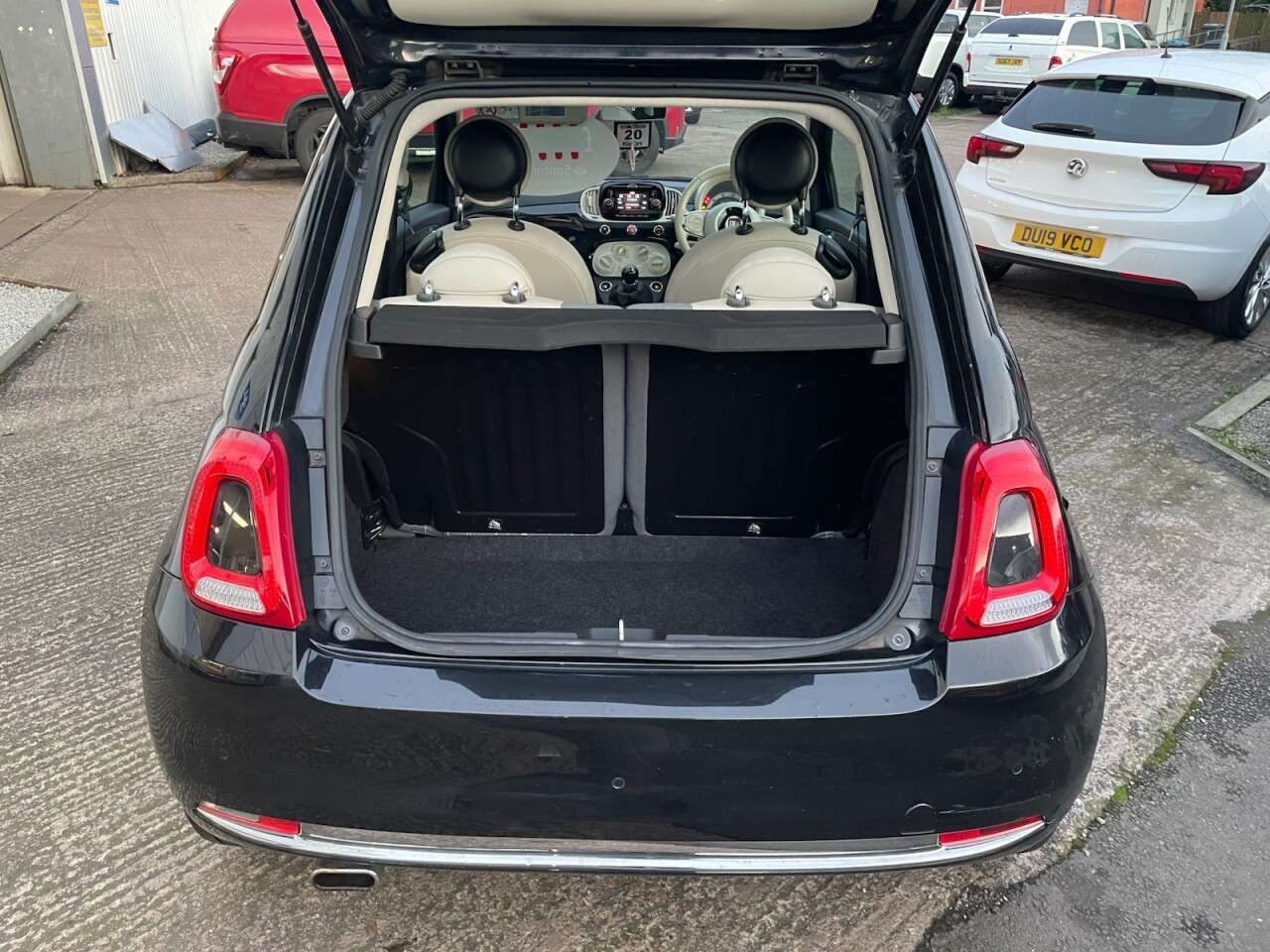 2018 FIAT 500 2018 FIAT 500