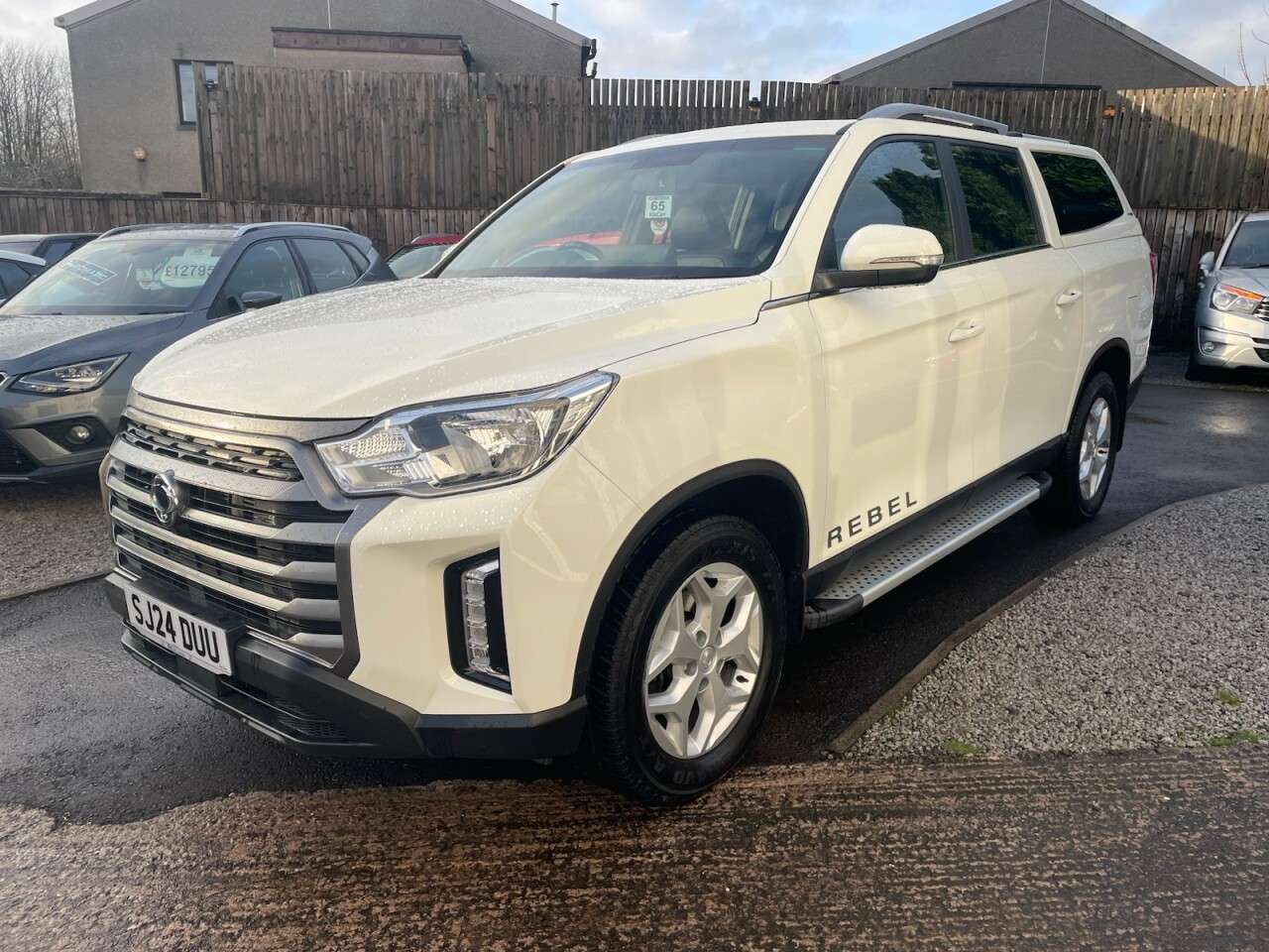 A 2024 KGM MUSSO 2.2D Rebel Pickup Double Cab 4dr Diesel Auto 4WD Euro 6 (202 ps) A 2024 KGM MUSSO 2.2D Rebel Pickup Double Cab 4dr Diesel Auto 4WD Euro 6 (202 ps)