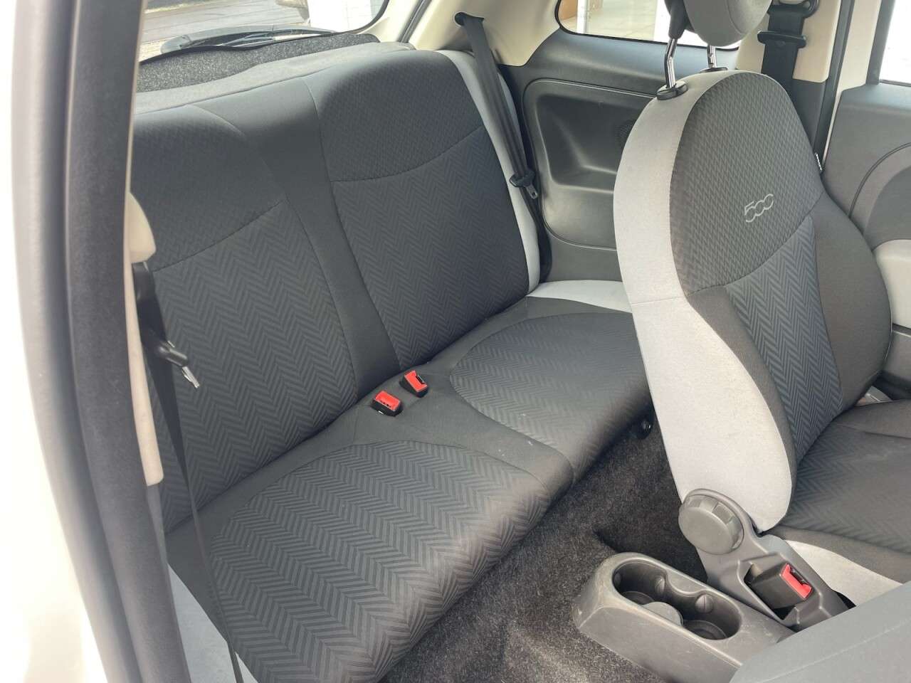 2016 FIAT 500 2016 FIAT 500