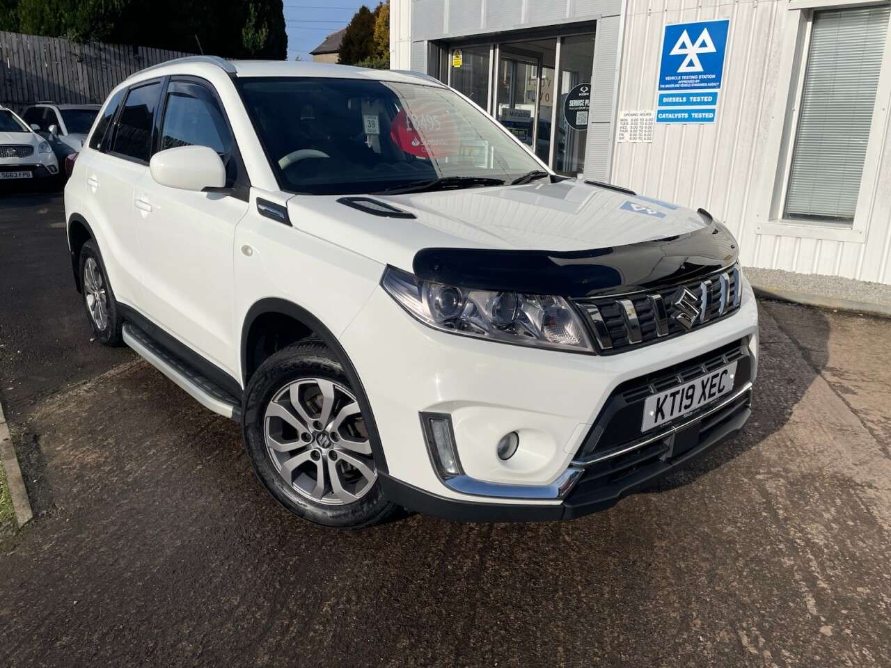 A 2019 SUZUKI VITARA 1.0 Boosterjet SZ4 SUV 5dr Petrol Manual Euro 6 (s/s) (111 ps) A 2019 SUZUKI VITARA 1.0 Boosterjet SZ4 SUV 5dr Petrol Manual Euro 6 (s/s) (111 ps)