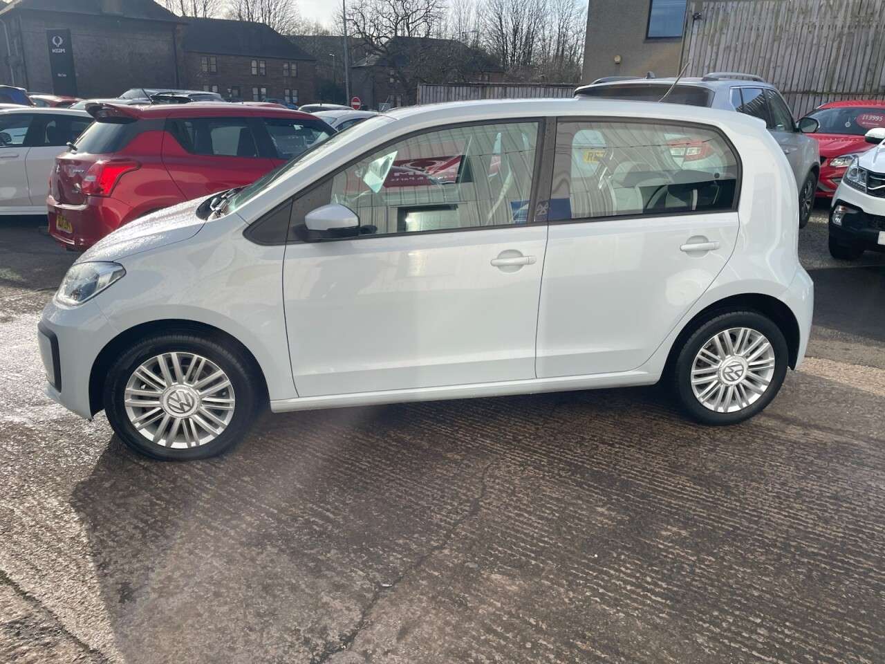 2017 VOLKSWAGEN UP! 2017 VOLKSWAGEN UP!