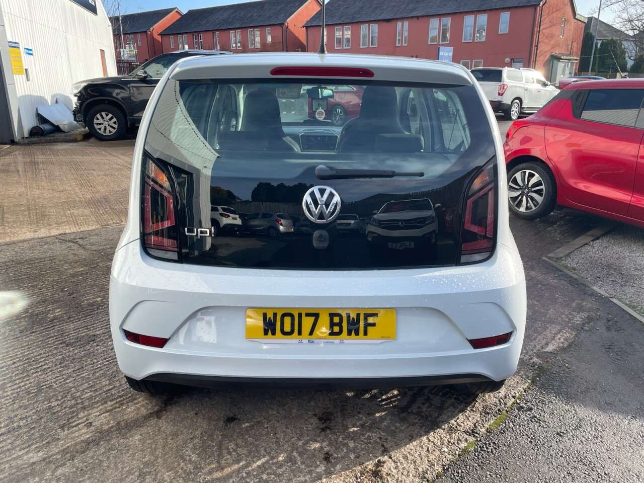 2017 VOLKSWAGEN UP! 2017 VOLKSWAGEN UP!