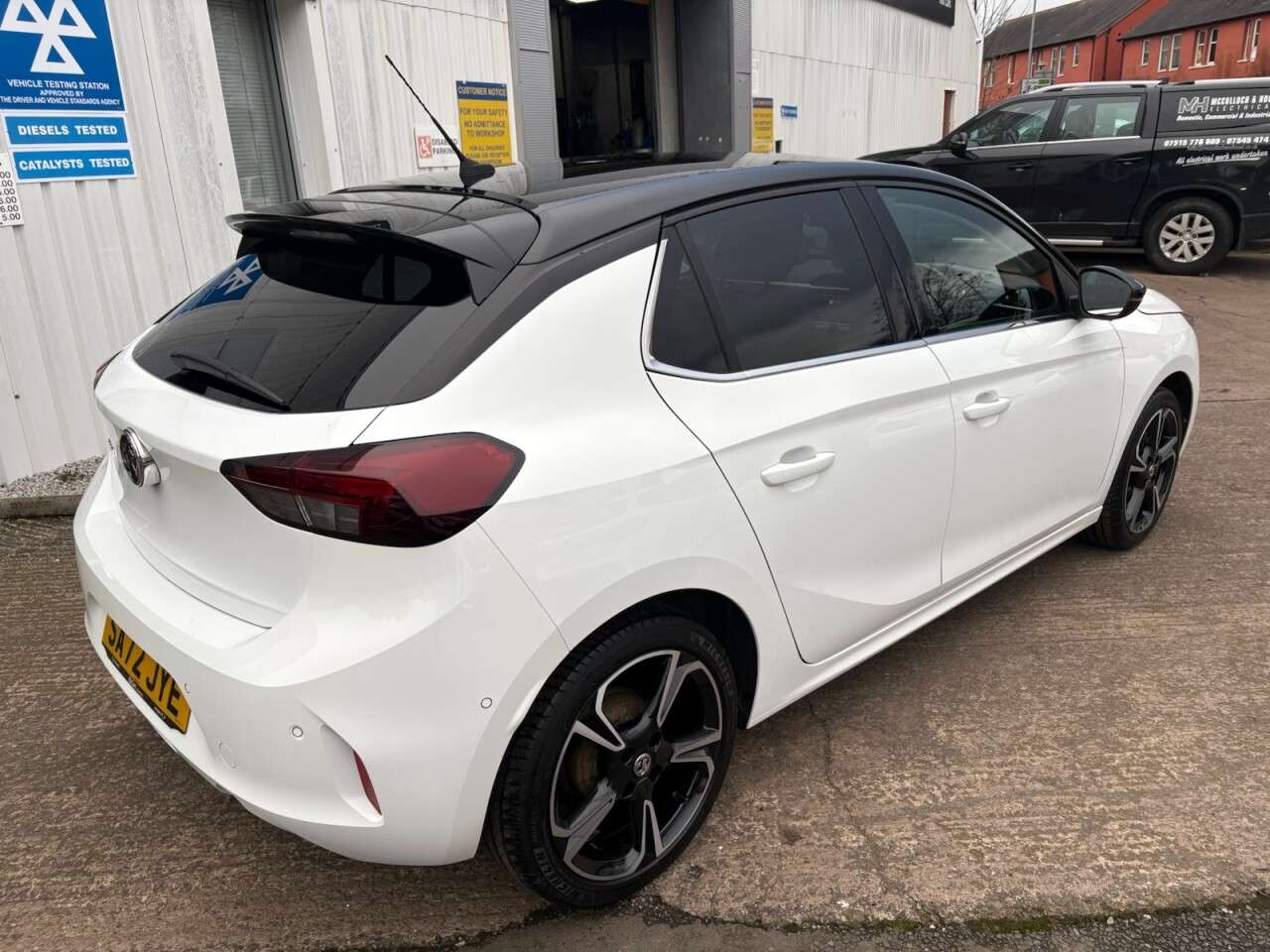A 2022 VAUXHALL CORSA 1.2 Elite Edition Hatchback 5dr Petrol Manual Euro 6 (75 ps) A 2022 VAUXHALL CORSA 1.2 Elite Edition Hatchback 5dr Petrol Manual Euro 6 (75 ps)