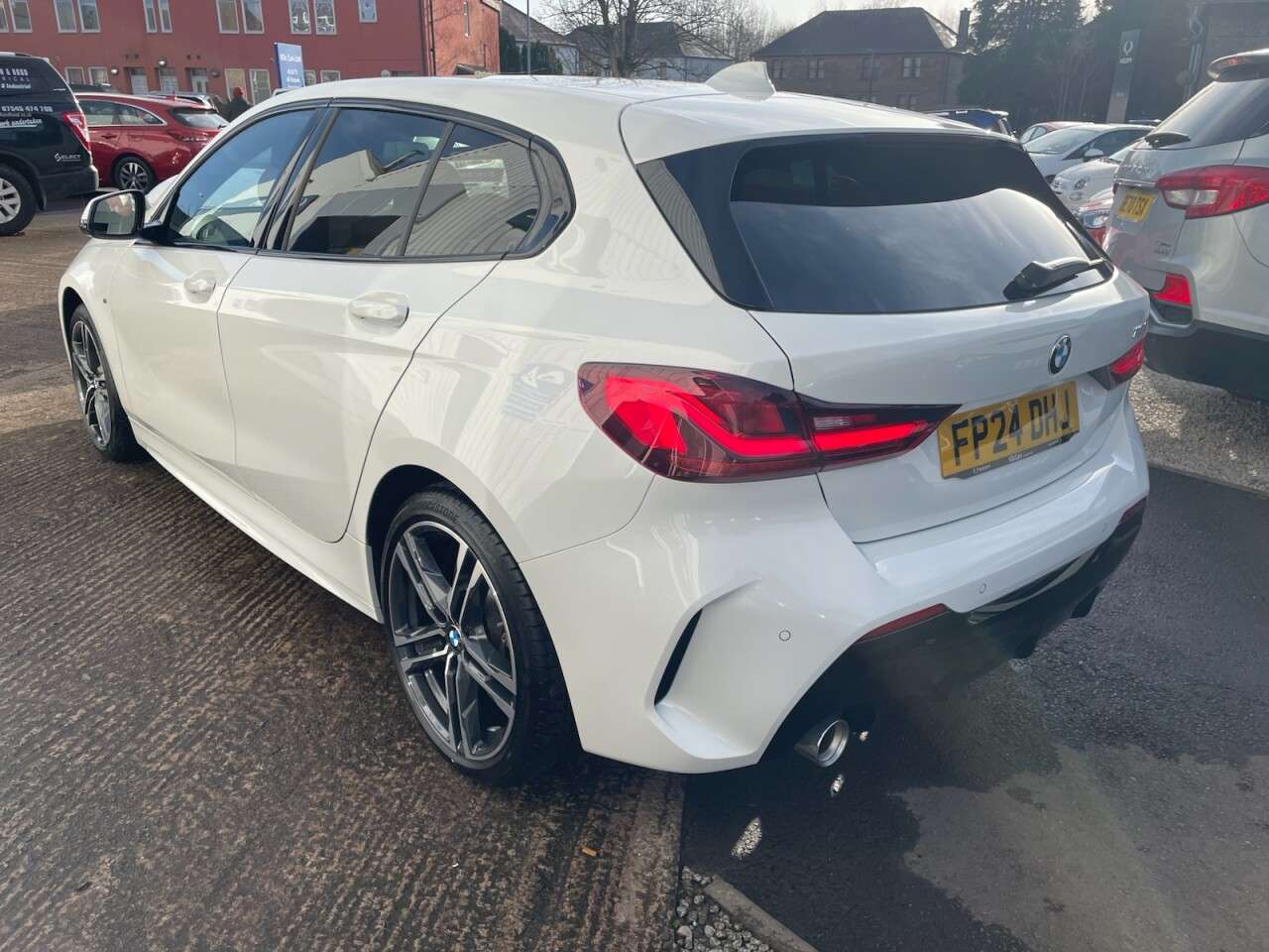 2024 BMW 1 SERIES 2024 BMW 1 SERIES