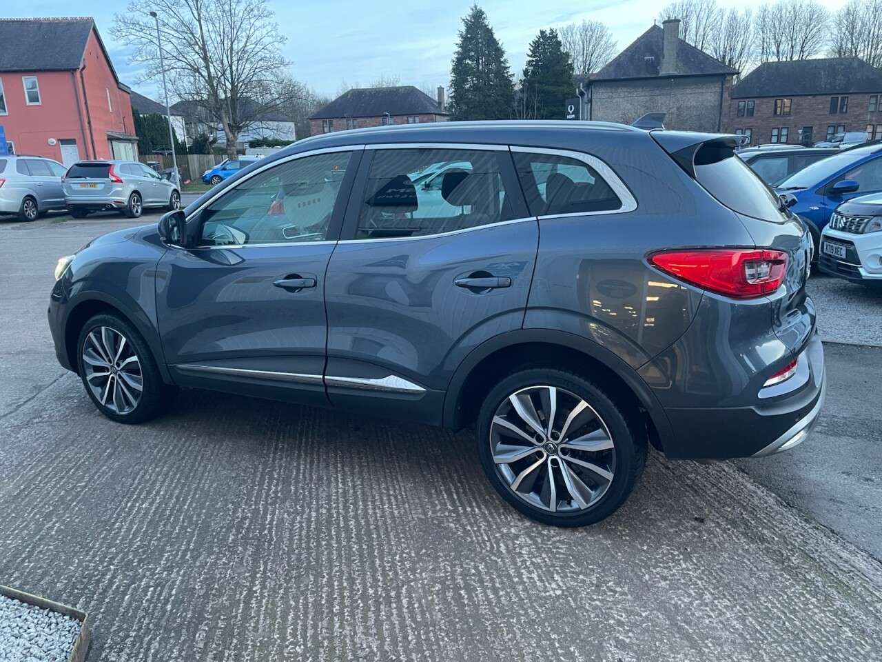 2019 RENAULT KADJAR 2019 RENAULT KADJAR