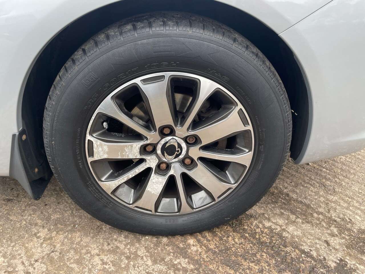 A 2016 SSANGYONG TURISMO 2.2D ELX MPV 5dr Diesel T-Tronic 4WD Selectable Euro 6 (178 ps) A 2016 SSANGYONG TURISMO 2.2D ELX MPV 5dr Diesel T-Tronic 4WD Selectable Euro 6 (178 ps)