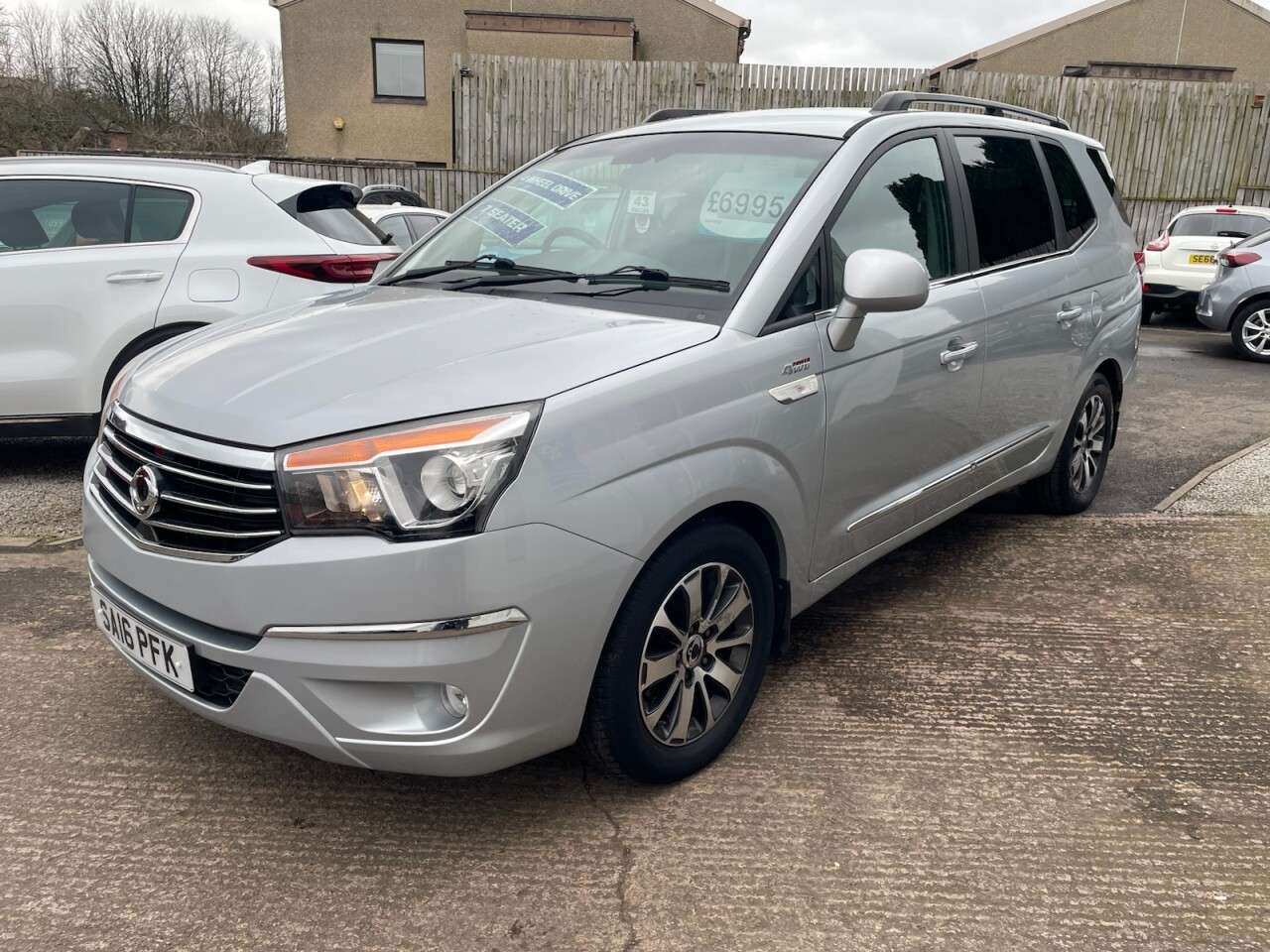 A 2016 SSANGYONG TURISMO 2.2D ELX MPV 5dr Diesel T-Tronic 4WD Selectable Euro 6 (178 ps) A 2016 SSANGYONG TURISMO 2.2D ELX MPV 5dr Diesel T-Tronic 4WD Selectable Euro 6 (178 ps)