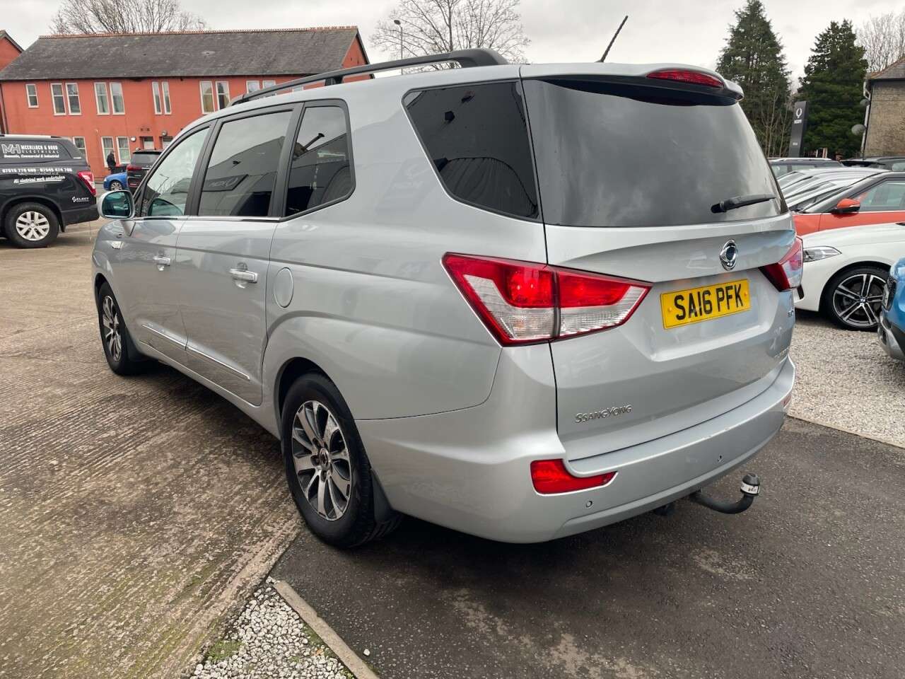 2016 SSANGYONG TURISMO 2016 SSANGYONG TURISMO