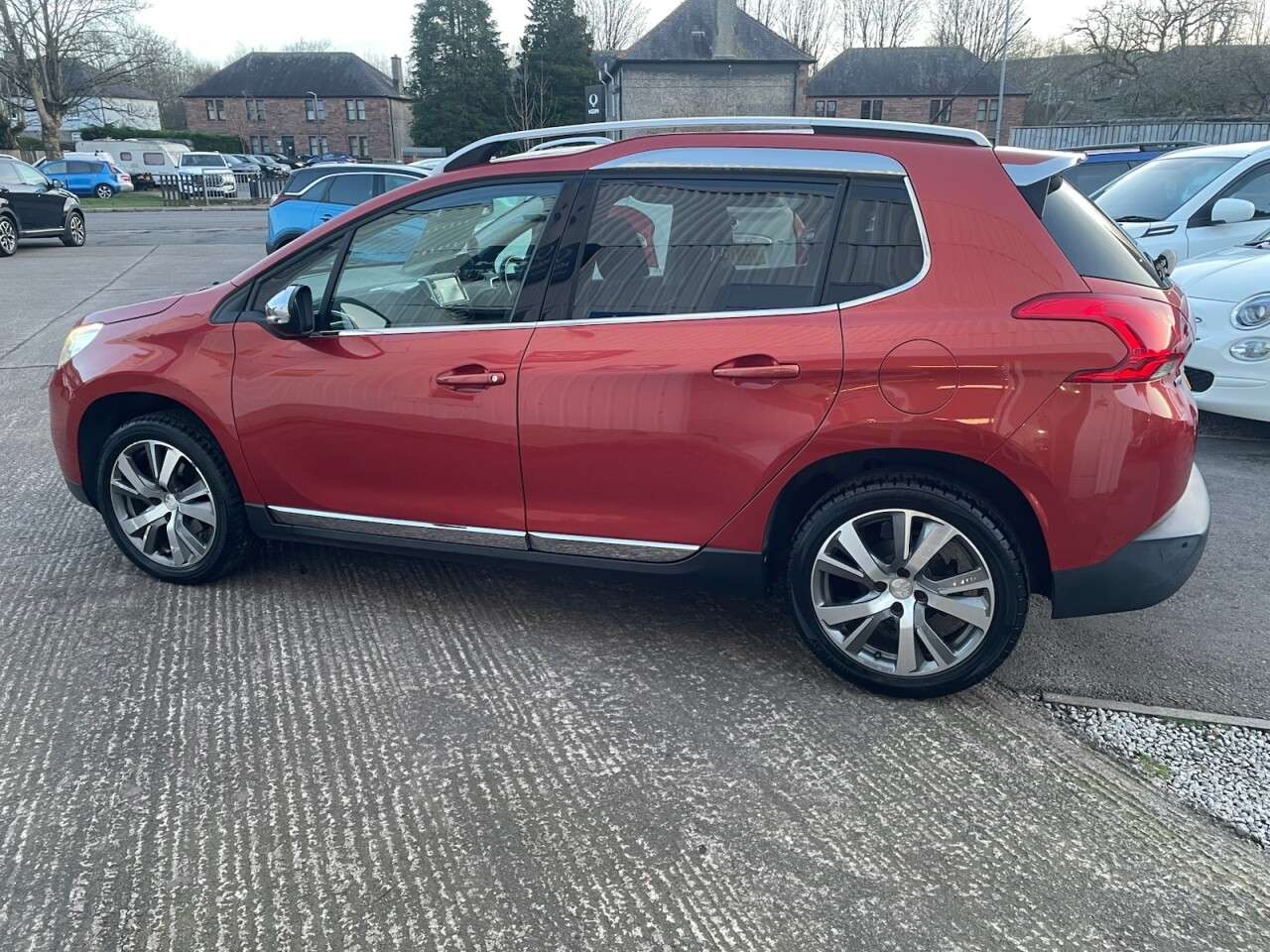 2016 PEUGEOT 2008 2016 PEUGEOT 2008