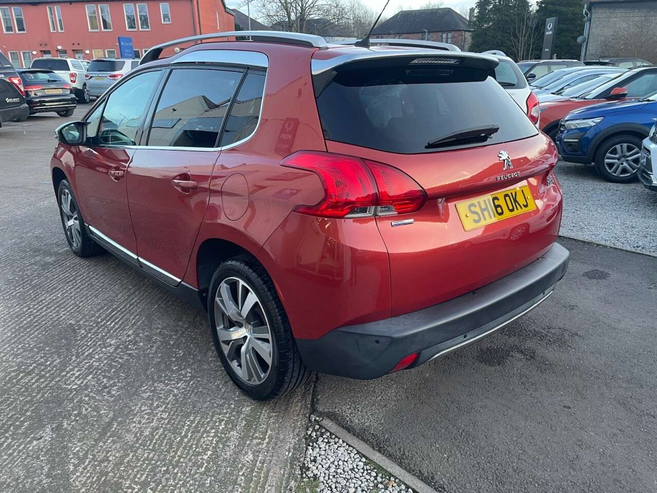 2016 PEUGEOT 2008 2016 PEUGEOT 2008