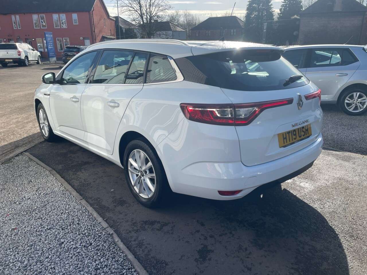 2019 RENAULT MEGANE 2019 RENAULT MEGANE