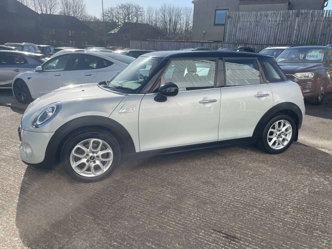 2018 MINI HATCH 2018 MINI HATCH