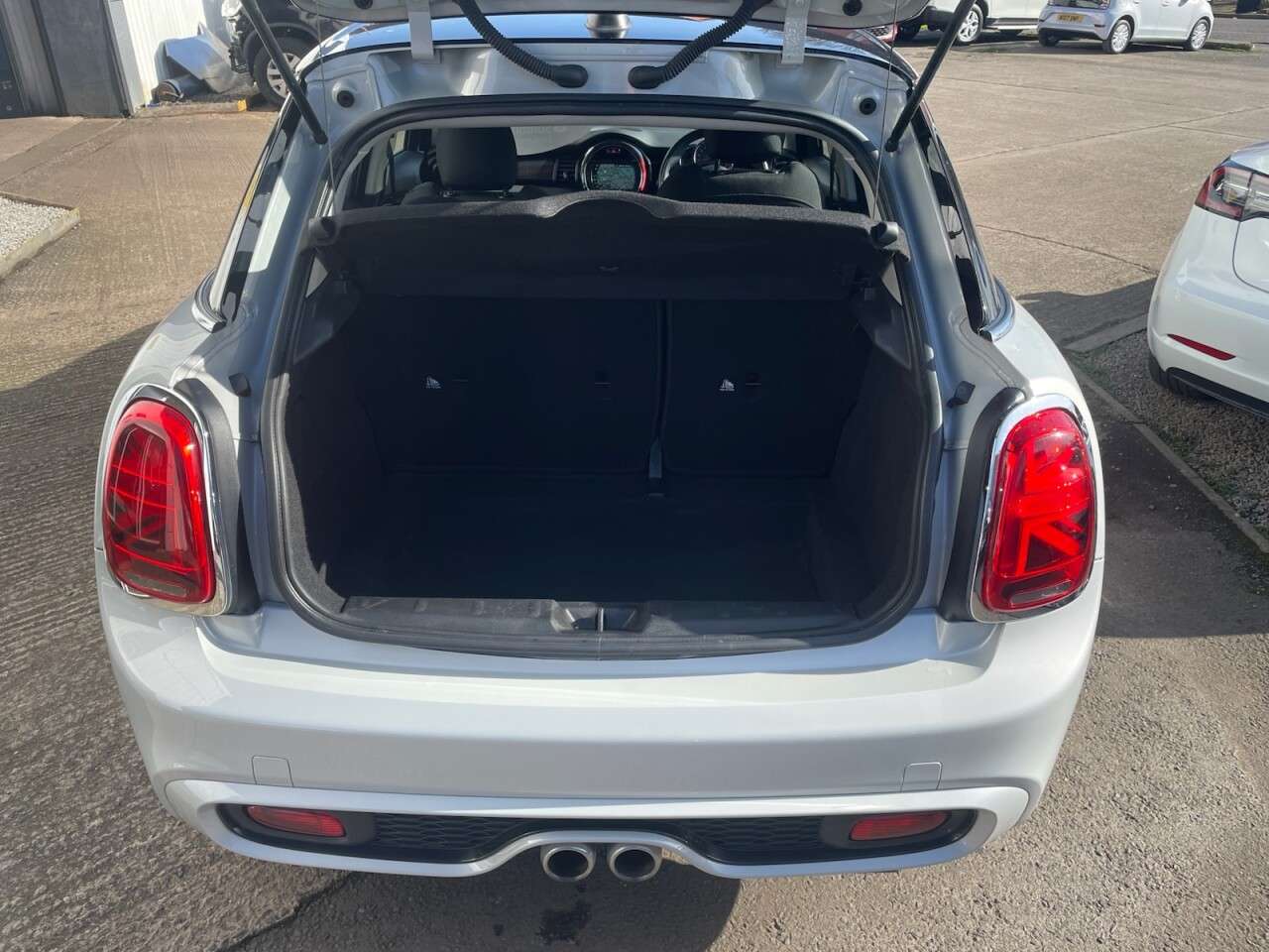 2018 MINI HATCH 2018 MINI HATCH