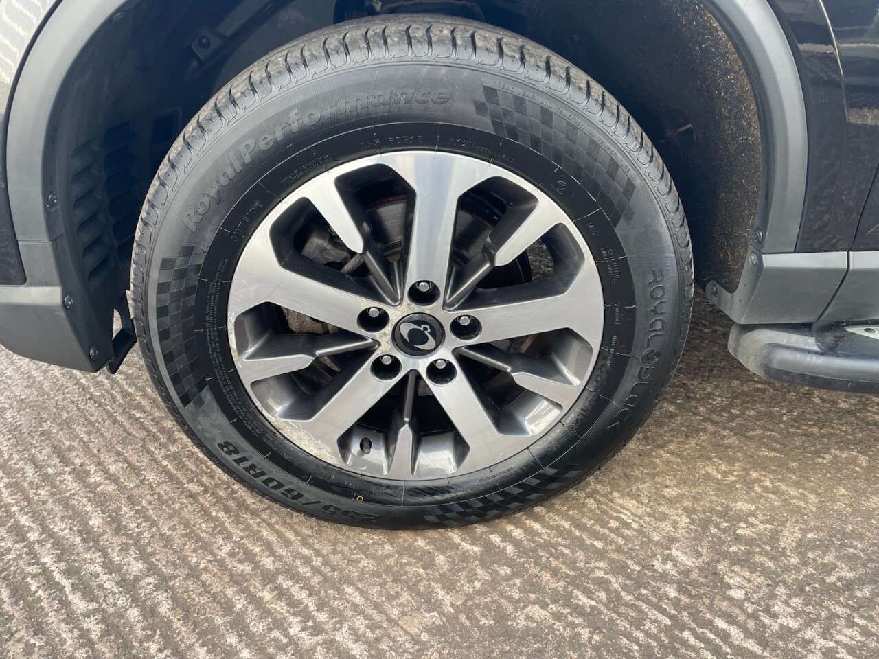 A 2021 SSANGYONG REXTON 2.2D Ultimate SUV 5dr Diesel T-Tronic 4WD Euro 6 (202 ps) A 2021 SSANGYONG REXTON 2.2D Ultimate SUV 5dr Diesel T-Tronic 4WD Euro 6 (202 ps)