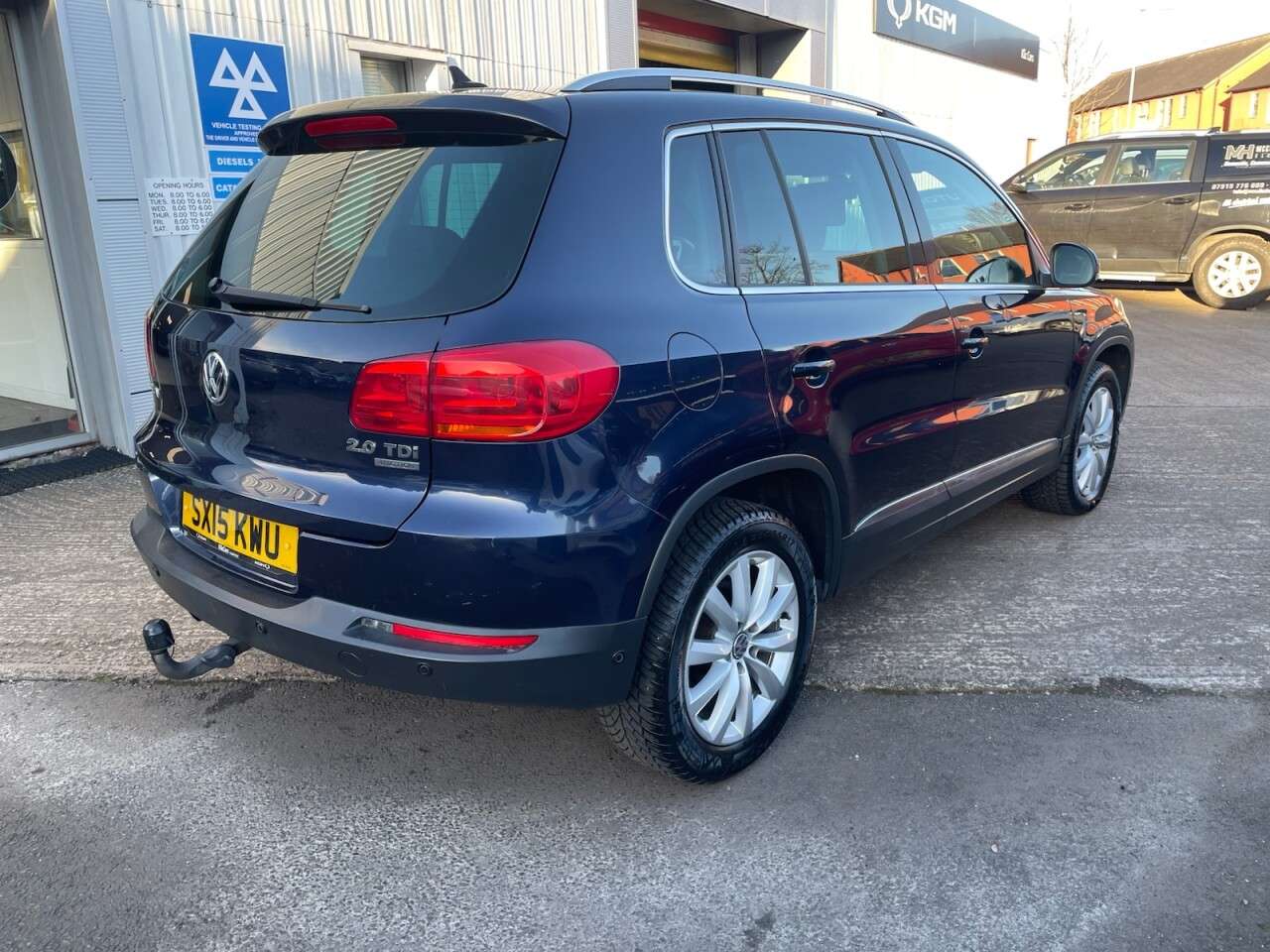 2015 VOLKSWAGEN TIGUAN 2015 VOLKSWAGEN TIGUAN