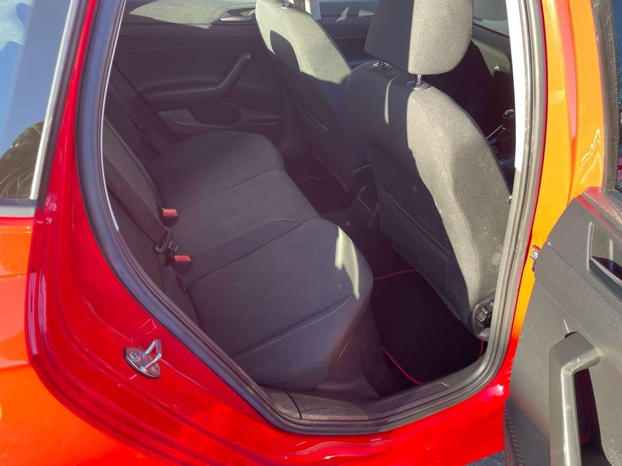 2019 VOLKSWAGEN POLO 2019 VOLKSWAGEN POLO