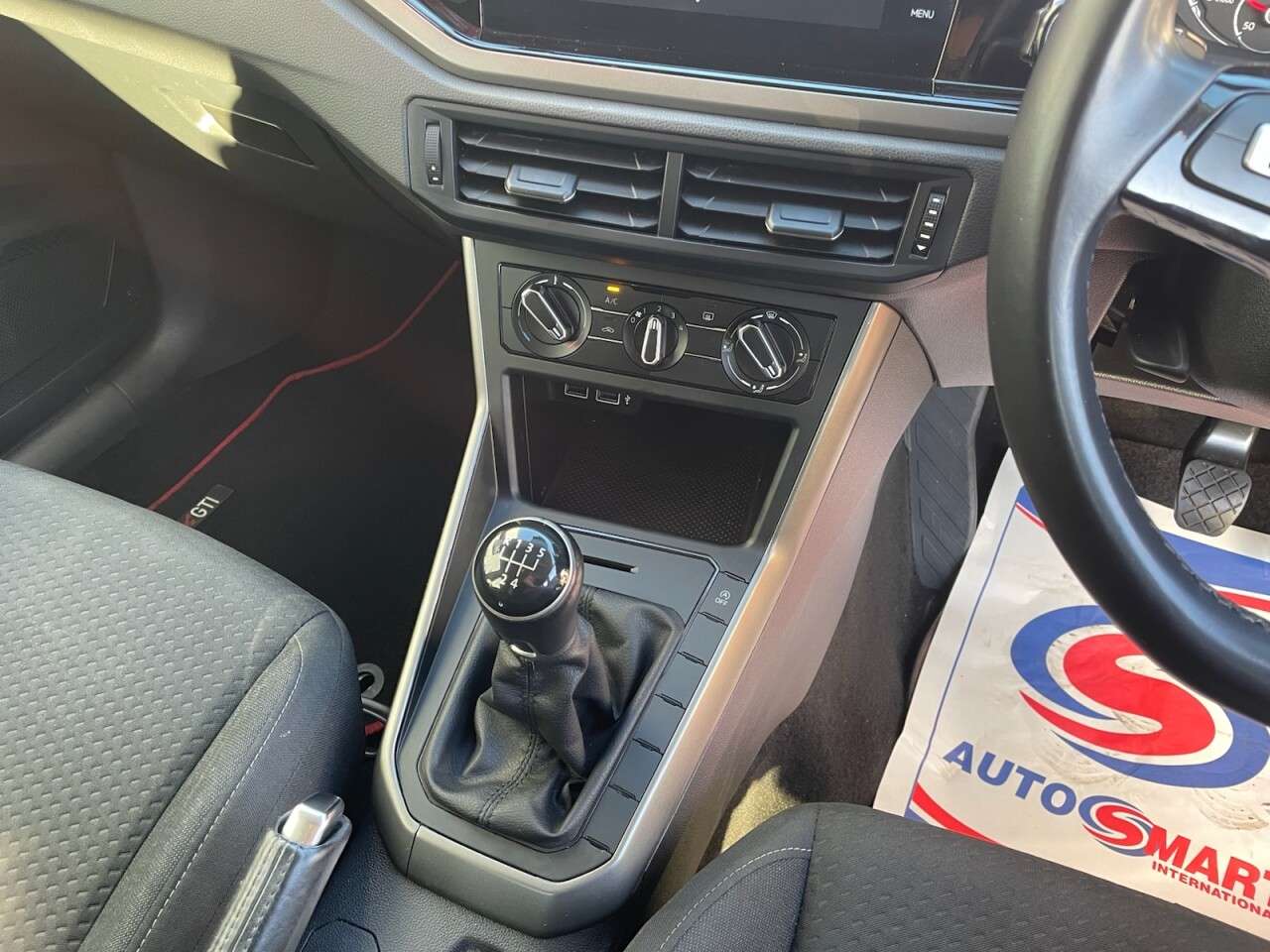 2019 VOLKSWAGEN POLO 2019 VOLKSWAGEN POLO