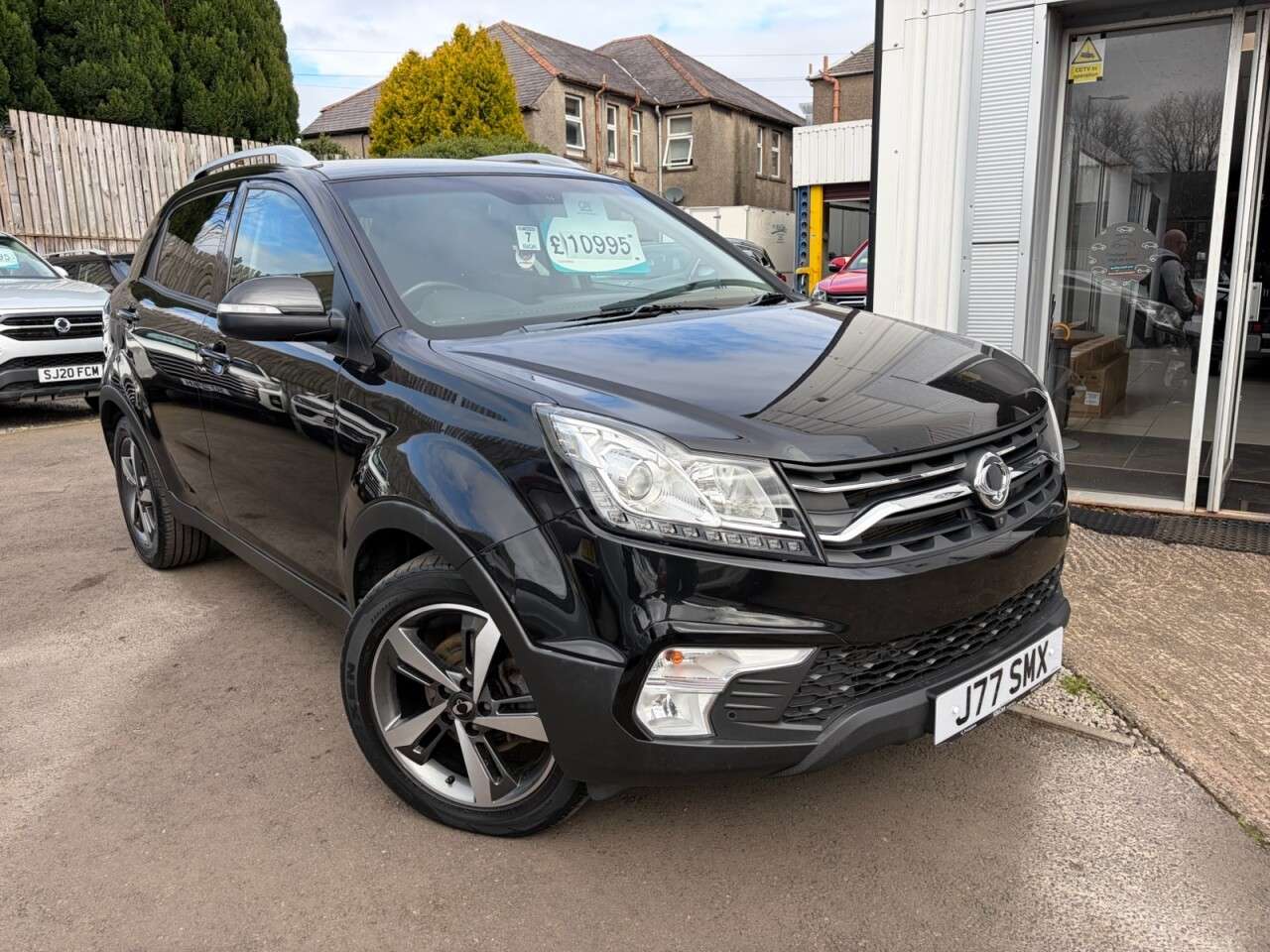 A 2019 SSANGYONG KORANDO 2.2D Ultimate SUV 5dr Diesel Auto 4WD Euro 6 (178 ps) A 2019 SSANGYONG KORANDO 2.2D Ultimate SUV 5dr Diesel Auto 4WD Euro 6 (178 ps)