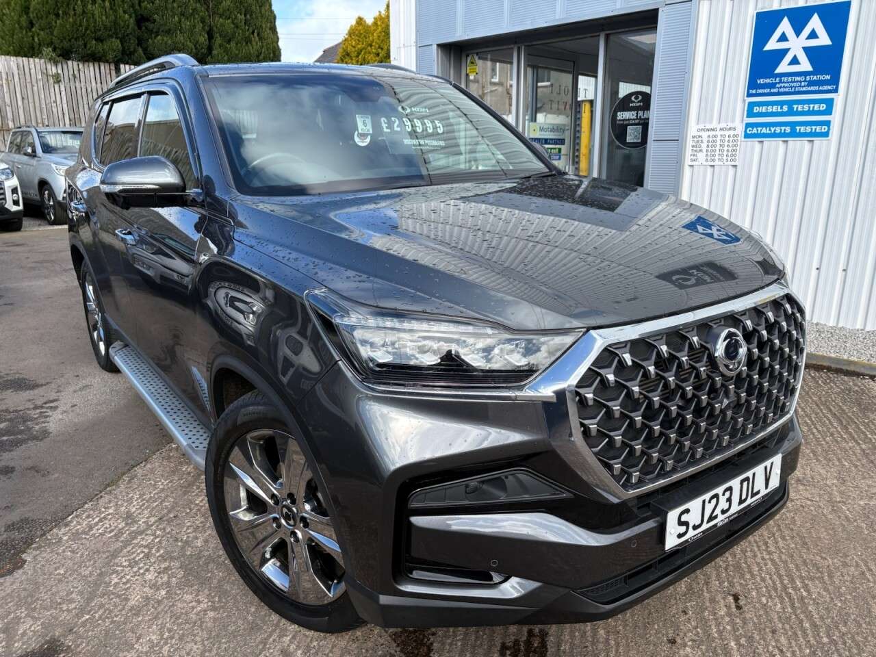 A 2023 SSANGYONG REXTON 2.2D Ultimate Plus SUV 5dr Diesel T-Tronic 4WD Euro 6 (202 ps) A 2023 SSANGYONG REXTON 2.2D Ultimate Plus SUV 5dr Diesel T-Tronic 4WD Euro 6 (202 ps)